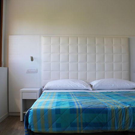 Hotel Saint Tropez ريتشيوني المظهر الخارجي الصورة