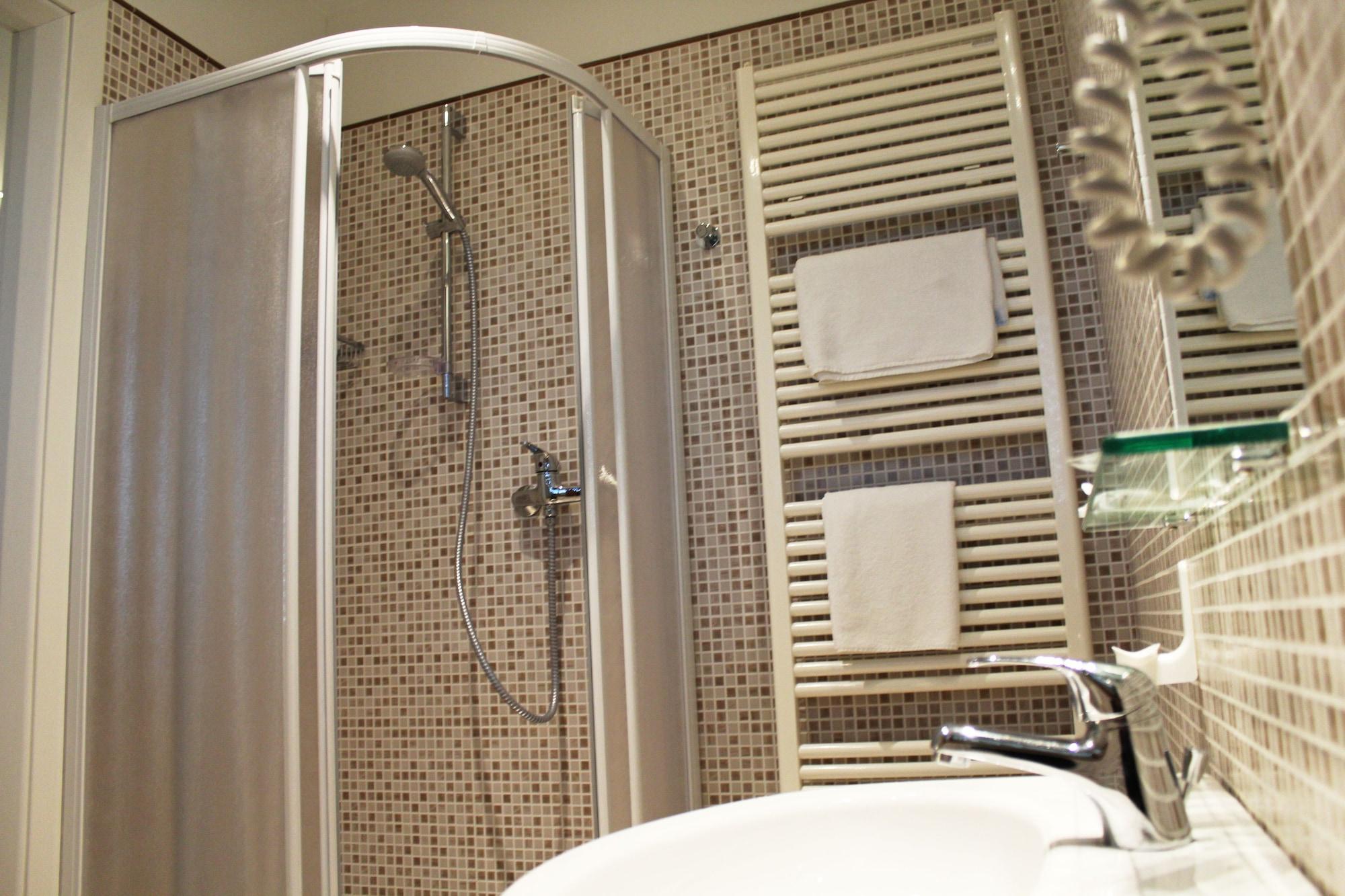 Hotel Saint Tropez ريتشيوني المظهر الخارجي الصورة