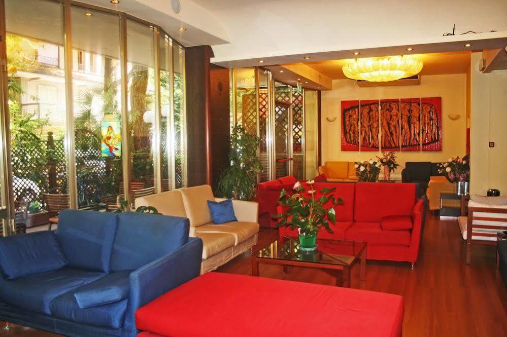Hotel Saint Tropez ريتشيوني المظهر الخارجي الصورة